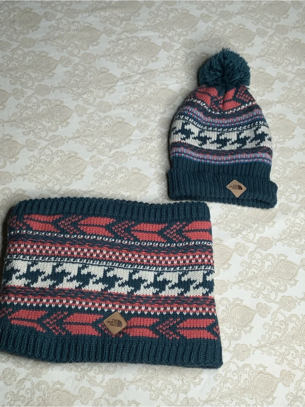 The North Face Fair Isle Beanie & Chunky Tube Scarf Set